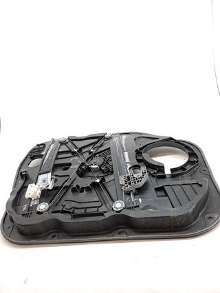 ELEVALUNAS DELANTERO DERECHO HYUNDAI TUCSON (4)