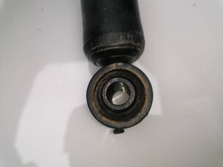 AMORTIGUADOR TRASERO DERECHO SUZUKI JIMNY SN (FJ) (2)