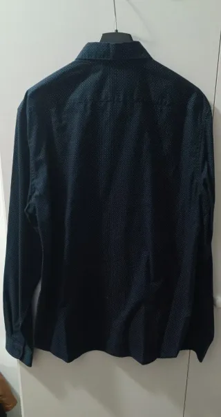 Camisa de hombre con microestampado