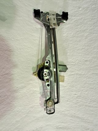 ELEVALUNAS TRASERO IZQUIERDO PEUGEOT 308 (4)