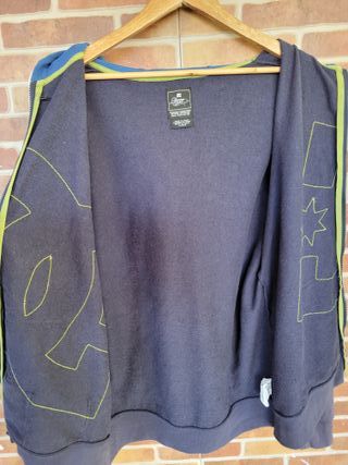 Sudadera DC Shoes con capucha y cremallera