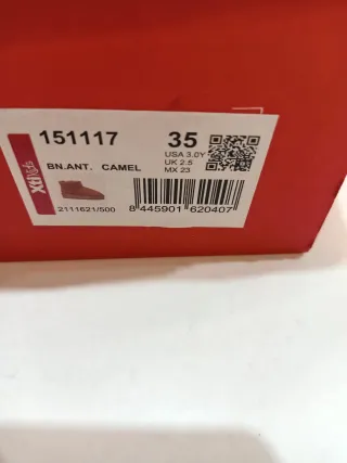 Botas niña Xti talla 35 marrones