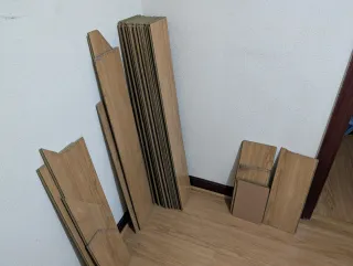 Suelo laminado madera 60m2