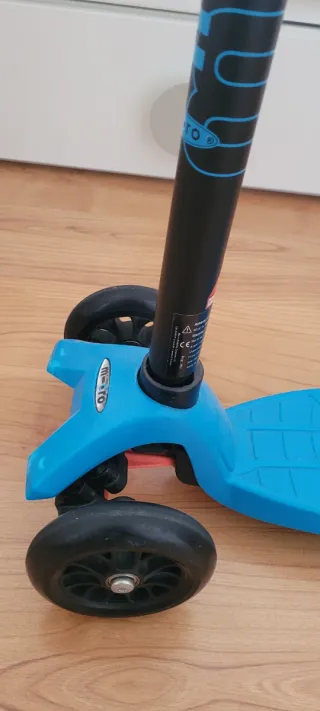 Patinete infantil 3 ruedas azul