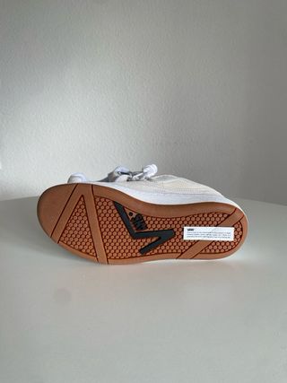 Zapatillas Vans Beige/Blanco