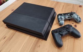 PS4 (PlayStation 4) + 2 Mandos Originales