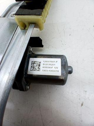 ELEVALUNAS TRASERO DERECHO DACIA SANDERO (2)