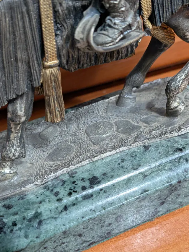 Statua di guerriero samurai giapponese