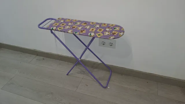 Tabla de planchar infantil plegable