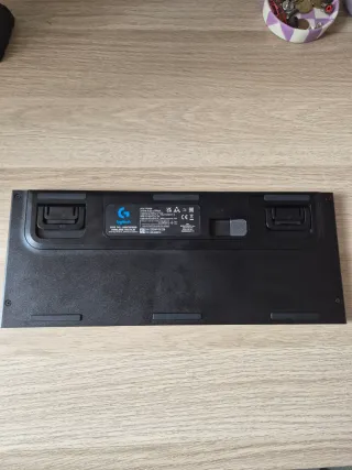 Teclado Logitech G915 TKL Lightspeed Negro