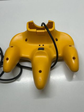 Mando Amarillo Oficial Nintendo 64