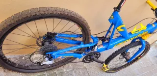 Cannondale Super V serie colore Volvo-Cannondale