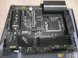 MSI PRO Z690-A DDR4 Placa Base Intel