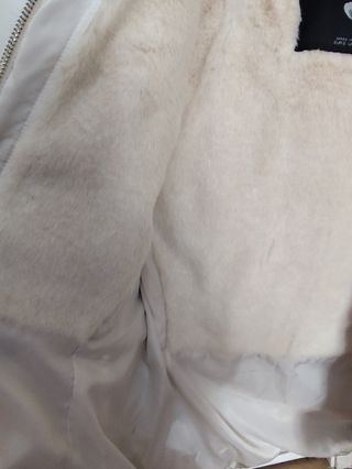 Chaqueta plumón Zara Beige