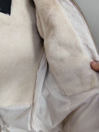 Chaqueta plumón Zara Beige