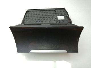 GUANTERA VOLKSWAGEN GOLF VII LIM. (4)