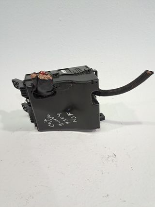 CAJA RELES / FUSIBLES HYUNDAI IX35 (6)