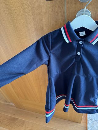 Vestido infantil azul com riscas