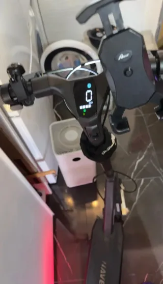 Patinete Navee ST3 Pro