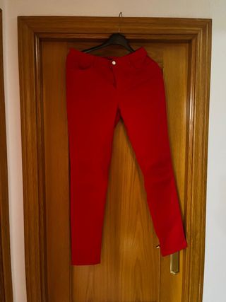 Vaqueros rojos