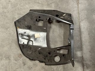 Ojal Faro Peugeot 205