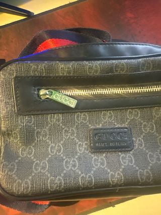 Riñonera Gucci Negra