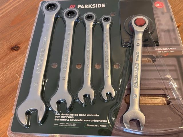 Chaves de boca estrela com catraca