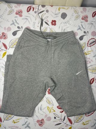 Pantalón Chándal Nike Gris