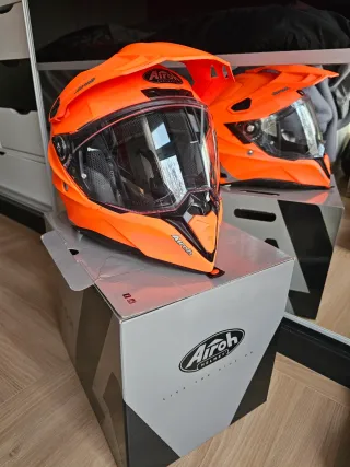 Casco Airoh Commander Naranja fluor