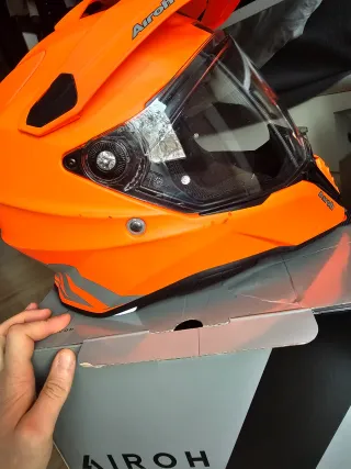 Casco Airoh Commander Naranja fluor