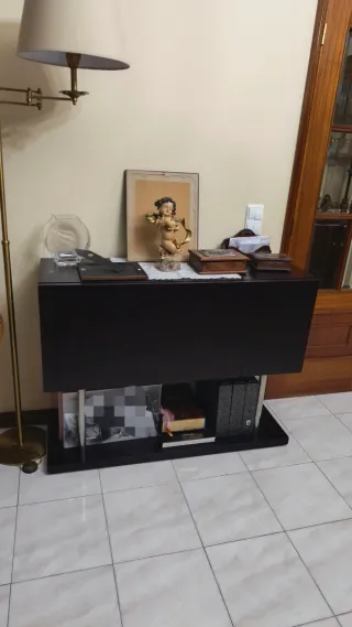 Móvel de sala em bom estado