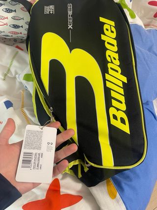 Paletero Bullpadel XSeries Amarillo