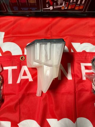 Vaso expansión Volvo S40