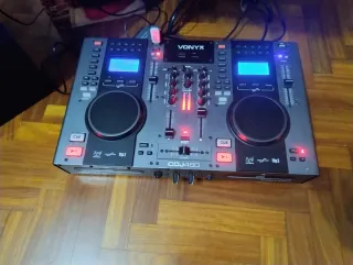 Mesa de mezclas VONYX CDJ450