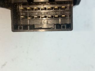 MANDO ELEVALUNAS DELANTERO DERECHO SSANGYONG KYRON