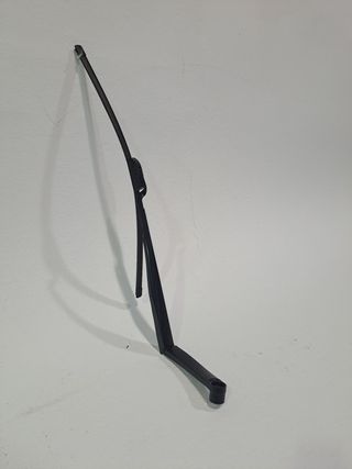 BRAZO LIMPIA DELANTERO DERECHO HYUNDAI I40