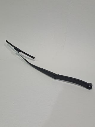 BRAZO LIMPIA DELANTERO IZQUIERDO HYUNDAI I40