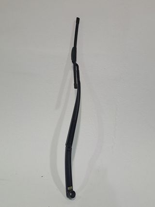 BRAZO LIMPIA DELANTERO IZQUIERDO HYUNDAI I40