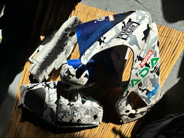 Tapas carenado Fibra Yamaha R1