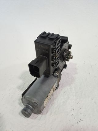 MOTOR ELEVALUNAS DELANTERO DERECHO OPEL ZAFIRA TOURER (2)