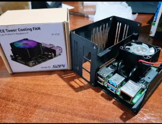 Raspberry Pi 4 Caja Negra + Ventilador