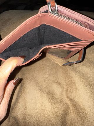 Cartera monedero con departamentos