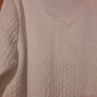 Blusa cuello V manga larga textura