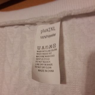 Blusa cuello V manga larga textura