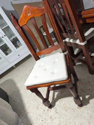 Mesa extensible madera maciza y 6 sillas