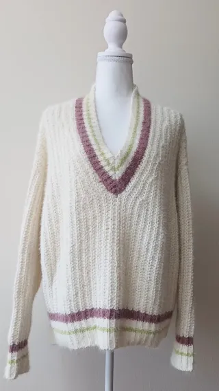 Jersey Pull&Bear V-neck rayas