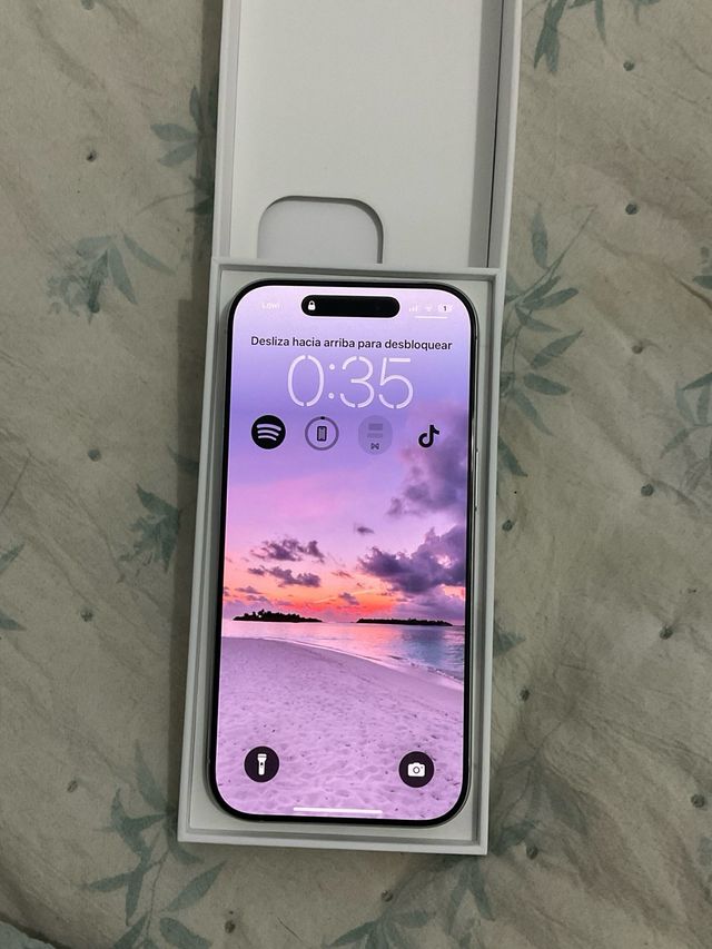iPhone 16 Pro titanio bianco 128 giga