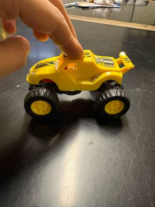 Macchinina giocattolo Hot Wheels – Sorpresa Kinder