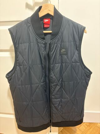 Chaleco Nike Air acolchado fino Talla L
