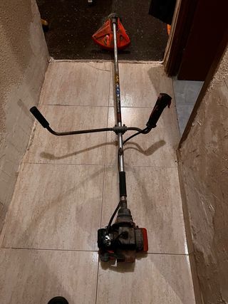 Desbrozadora a gasolina